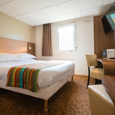 Brit Hotel Le Kerann Nantes St Herblain - Zac De La Lorie Saint-Herblain Exterior foto
